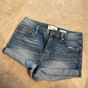 Size 7/28 RE Generation shorts